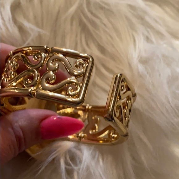 New without tags cuff bracelet/brooch - Picture 4 of 6